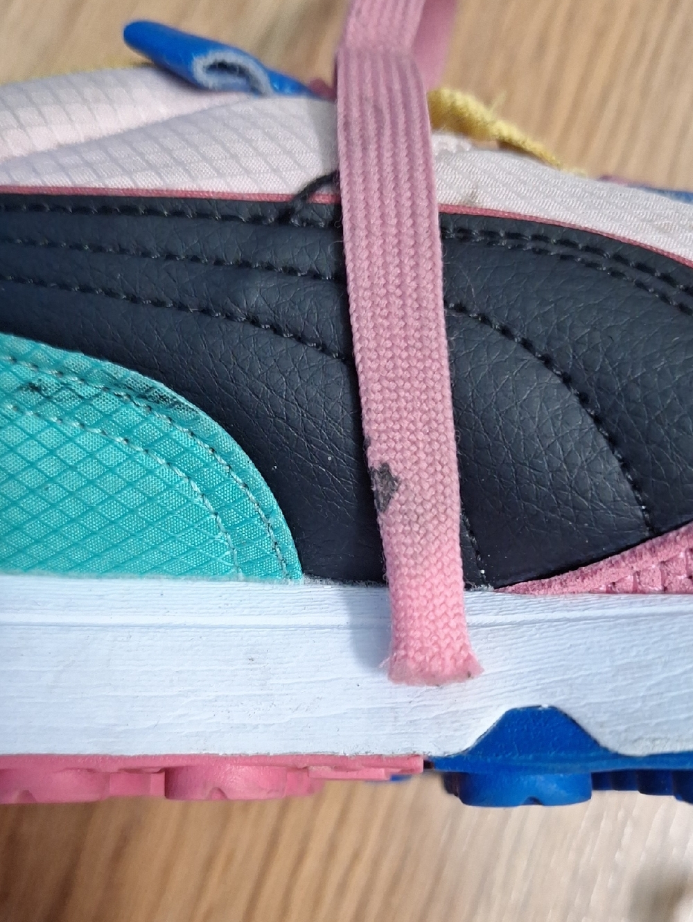 Puma Rider FV Future Vintage Multicolor Runner Sneaker - Pink, Teal, Black, Gold - Picture 7 of 13